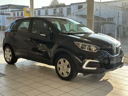 Schwarz Gebraucht 2018 Renault Captur Life SUV | 8.550 € (Superpreis)