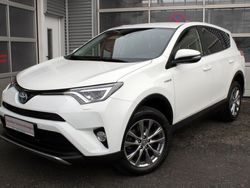 Weiß Gebraucht 2019 Toyota RAV4 Hybrid Team SUV | 25.600 € (Fairer Preis)