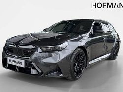 Grau Neu 2025 BMW M5 Comfort Edition Kombi | 129.960 € (Superpreis)