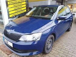 Pacificblau Gebraucht 2016 Skoda Fabia Cool Edition Limousine | 6.450 € (Guter Preis)