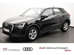 Brillantschwarz Gebraucht 2024 Audi Q2 SUV | 27.690 € (Guter Preis)