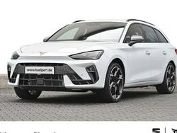 Glacial weiß metallic Neu 2025 Cupra Leon VZ Kombi | 41.922 € (Superpreis)