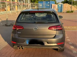 Grau Gebraucht 2020 VW Golf VII GTE Limousine | 17.999 € (Fairer Preis)