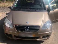 Gold Gebraucht 2004 Mercedes A180 Van / Kleinbus | 1.550 €