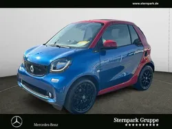 Blau Gebraucht 2017 Smart ForTwo Cabrio Prime Cabrio | 18.690 € (Teuer)