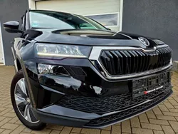 Schwarz Gebraucht 2023 Skoda Karoq Style SUV | 29.950 € (Guter Preis)