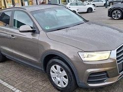 Braun Gebraucht 2015 Audi Q3 Ambiente SUV | 16.750 € (Guter Preis)