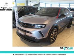 Kontrast grau Gebraucht 2023 Opel Mokka SUV | 22.980 € (Etwas zu teuer)
