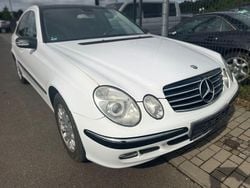 Weiß Gebraucht 2002 Mercedes E240 Limousine | 2.499 € (Superpreis)