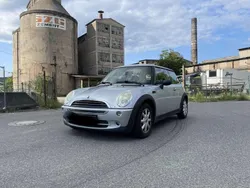 Grau Gebraucht 2004 Mini ONE Kleinwagen | 2.100 € (Fairer Preis)