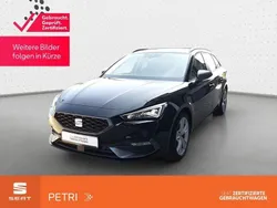 Mitternachtsschwarz Gebraucht 2024 Seat Leon FR-Line Kombi | 25.490 € (Fairer Preis)