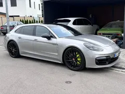 Silber Gebraucht 2018 Porsche Panamera Turbo S Limousine | 74.000 € (Guter Preis)