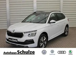 Weiß Gebraucht 2024 Skoda Kamiq Selection SUV | 33.490 € (Teuer)