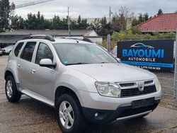 Silber Gebraucht 2011 Dacia Duster Lauréate SUV | 3.990 € (Fairer Preis)