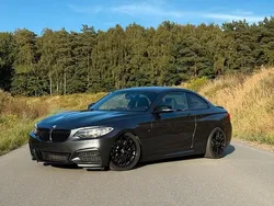 Grau Gebraucht 2016 BMW M240 M Sport Coupé | 31.999 € (Teuer)