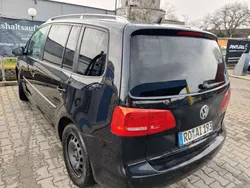 Schwarz Gebraucht 2013 VW Touran Highline Van / Kleinbus | 10.000 € (Superpreis)