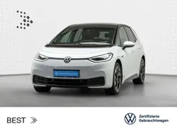 Gletscherweiß metallic/schwarz (metallic) Gebraucht 2021 VW ID.3 Pro Performance Kleinwagen | 22.249 € (Fairer Preis)