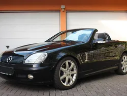 Schwarz Gebraucht 2002 Mercedes SLK200 Edition Cabrio | 6.450 € (Fairer Preis)
