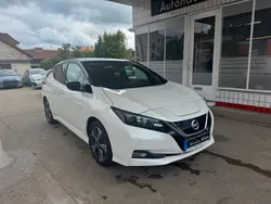 Schwarz Gebraucht 2021 Nissan Leaf Basis Kleinwagen | 14.499 € (Etwas zu teuer)