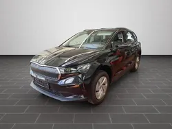 Schwarzmagic perleffekt (metallic) Gebraucht 2023 Skoda Enyaq iV SUV | 24.750 € (Fairer Preis)