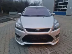 Silber Gebraucht 2008 Ford Focus Ambiente Kleinwagen | 2.300 € (Etwas zu teuer)