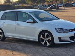 Oryxweiß perlmutteffekt Gebraucht 2013 VW Golf VII GTI Kleinwagen | 14.800 € (Fairer Preis)