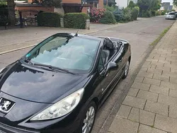 Schwarz Gebraucht 2010 Peugeot 207 CC Cabrio | 2.500 € (Superpreis)