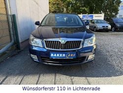 Blau Gebraucht 2009 Skoda Octavia Classic Kombi | 3.990 € (Fairer Preis)