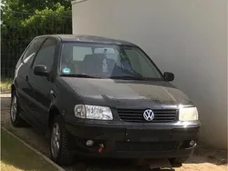 Schwarz Gebraucht 2002 VW Polo Kleinwagen | 500 € (Superpreis)