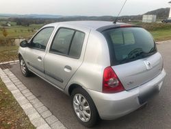 Silber Gebraucht 2011 Renault Clio II Kleinwagen | 1.350 € (Superpreis)