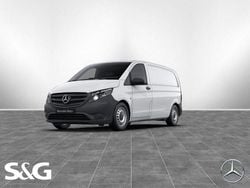 Arktikweiß Gebraucht 2022 Mercedes Vito Van / Kleinbus | 21.177 € (Superpreis)