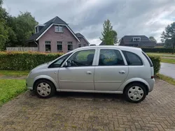 Silber Gebraucht 2008 Opel Meriva Van / Kleinbus | 1.900 € (Guter Preis)