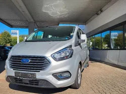 Silber Gebraucht 2023 Ford Tourneo Kombi | 35.500 € (Guter Preis)