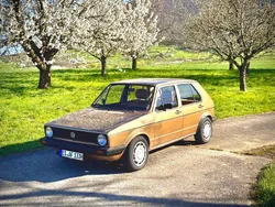 Gold Gebraucht 1983 VW Golf I Kleinwagen | 13.500 €