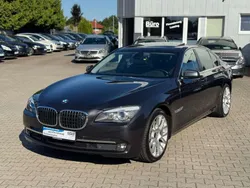 Grau Gebraucht 2010 BMW 730 Efficient Dynamics Limousine | 14.990 € (Guter Preis)