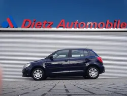 Blau (metallic) Gebraucht 2013 Skoda Fabia Active Limousine | 4.750 € (Fairer Preis)