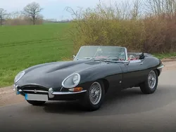 Schwarz Gebraucht 1965 Jaguar E-Type Cabrio | 99.900 €