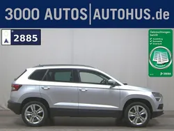 Brilliantsilber metallic Gebraucht 2020 Skoda Karoq Style SUV | 16.380 € (Superpreis)