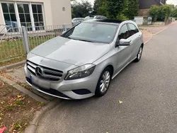 Silber Gebraucht 2012 Mercedes A180 Limousine | 8.800 €