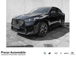 Schwarz Neu 2025 BMW iX2 Performance SUV | 53.240 € (Fairer Preis)
