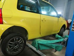 Gelb Gebraucht 2025 VW Lupo Kleinwagen | 3.200 € (Fairer Preis)