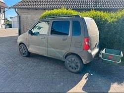 Grün Gebraucht 2004 Suzuki Wagon R Kleinwagen | 2.500 €