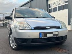 Silber Gebraucht 2002 Ford Fiesta Kleinwagen | 1.450 € (Teuer)
