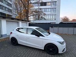 Weiß Gebraucht 2018 Seat Ibiza XCELLENCE Limousine | 9.850 € (Fairer Preis)