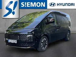 Mic (schwarz Gebraucht 2023 Hyundai Staria Signature Van | 44.930 € (Fairer Preis)