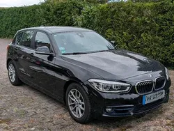 Schwarz Gebraucht 2019 BMW 118 Sport Line Kleinwagen | 17.500 € (Guter Preis)
