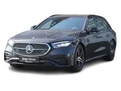 Grau Gebraucht 2024 Mercedes E220 AMG Kombi | 46.889 € (Superpreis)