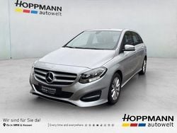 Silber Gebraucht 2017 Mercedes B180 Style Van / Kleinbus | 15.590 € (Guter Preis)