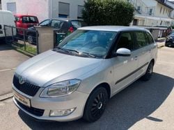 Silber Gebraucht 2011 Skoda Fabia Ambiente Kleinwagen | 1.599 € (Superpreis)