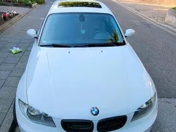 Weiß Gebraucht 2009 BMW 118 Kleinwagen | 5.900 € (Etwas zu teuer)